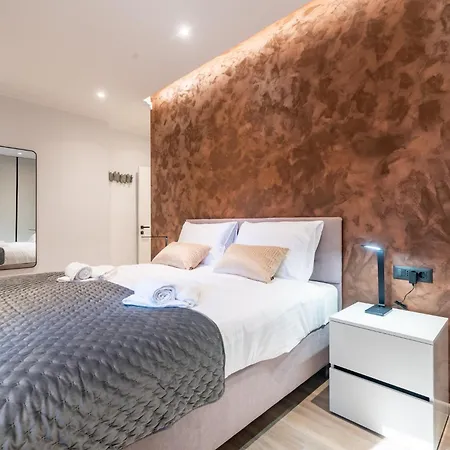 Apartamento At 4 & Split