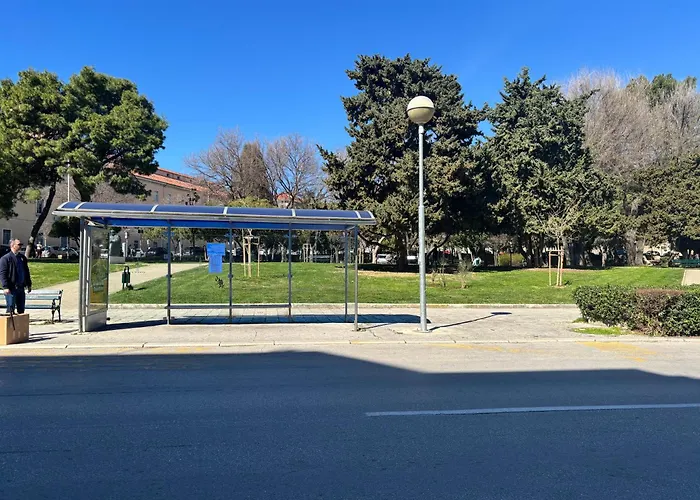 Apartment At 4 & Split